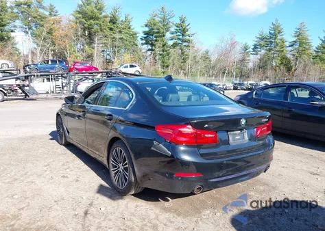2019 BMW 530I xDrive z USA, uszkodzony, nr VIN WBAJA7C58KWW17015